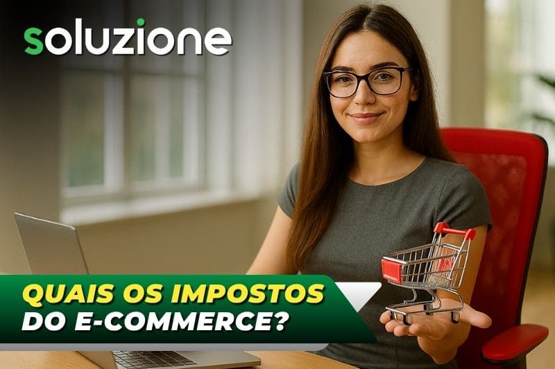 Impostos para e-commerce - Imagem de empresária de loja virtual com notebook