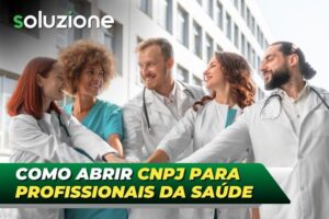 Como abrir CNPJ para profissionais da saúde - Imagem de médico, dentista, psicóloga, fisioterapeuta e enfermeira comemorando a abertura de uma clínica da área da saúde